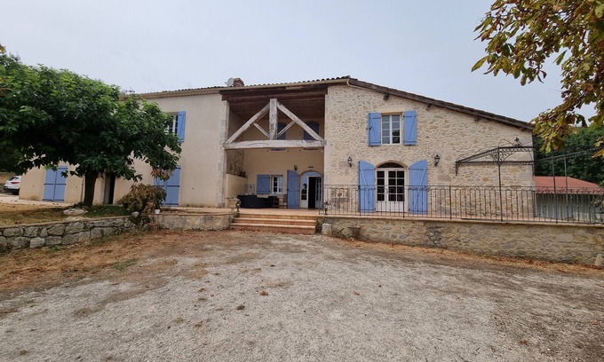 Astaffort Casa | Estate, pretty farmhouse 190m2, 10pers, 5bedroom, swimming pool, private lakes and woods, fishing