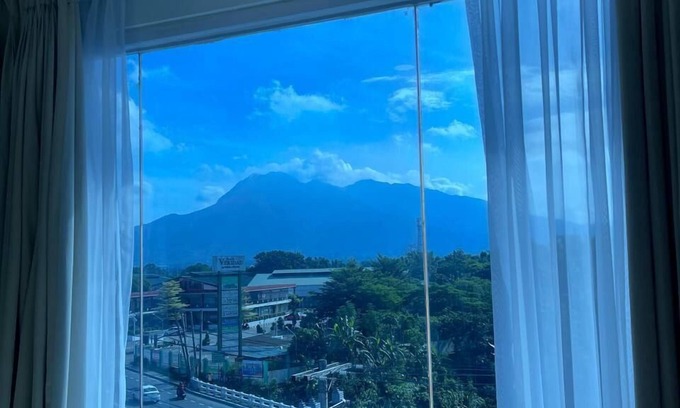 Tanauan City Hotel | Estela's Hotel and Event Center