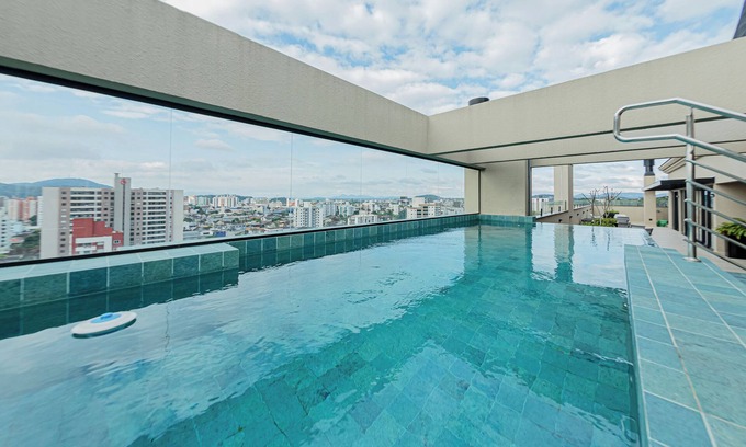 Anita Garibaldi Apartamento | Estilo e conforto no centro de Joinville ZN6511