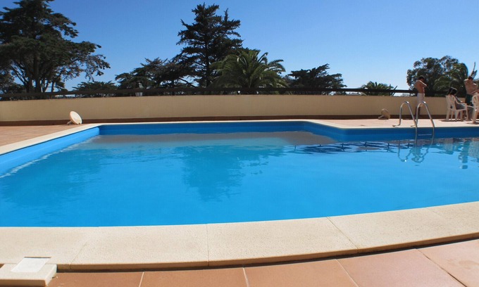 Estoril Condominio | Estoril Casino 3 Bedrooms With Pool