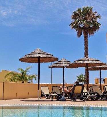 Luz Apartamento | Estréla da Luz Valerie studio enjoy gym and indoor pool