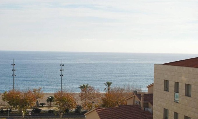 Calella Hotel | Estrella de Mar Youth Hostel