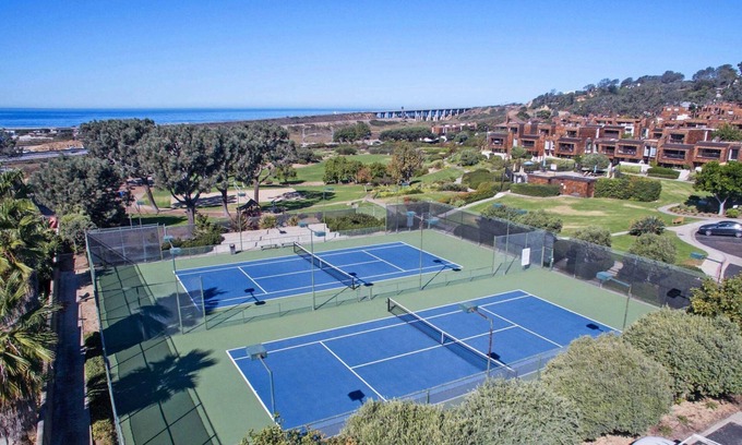 Del Mar Heights Condominio | Estrella Del Mar "Estrella del Mar"