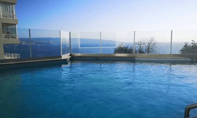 Renaca Apartamento | Estudio con vistas al mar y los atardeceres mas hermosos del mundo.