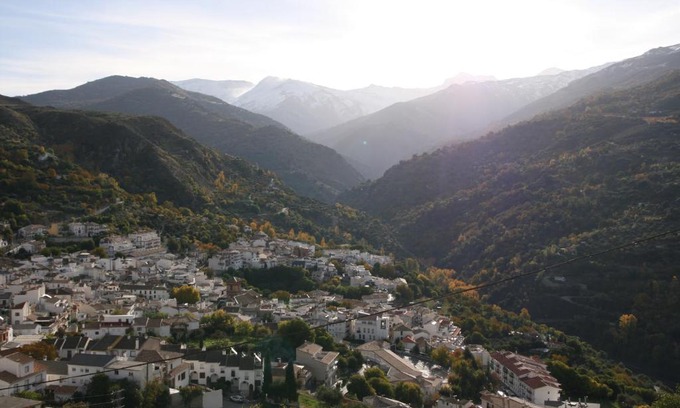 Guejar Sierra Apartamento | estudio mirador
