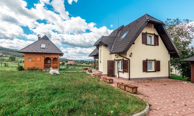 Mackat Casa | Ethno House Pejanovic