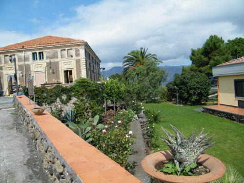 Passopisciaro Casa | Etna Wine Azienda Agrituristica