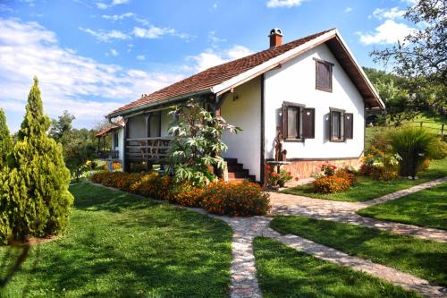 Mladenovac Casa | Etno selo Moj Zavičaj