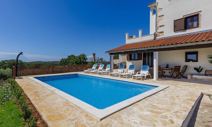 Jadreski Casa | Eugenia by Interhome