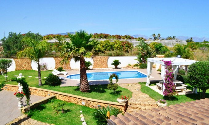 Balestrate Villa | VILLA EUGENIO CON PISCINA PRIVADA
