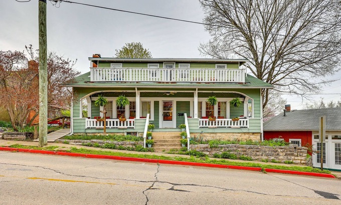Eureka Springs Historic District Casa | Eureka Springs Vacation Rental < Half-Mi to Dtwn!