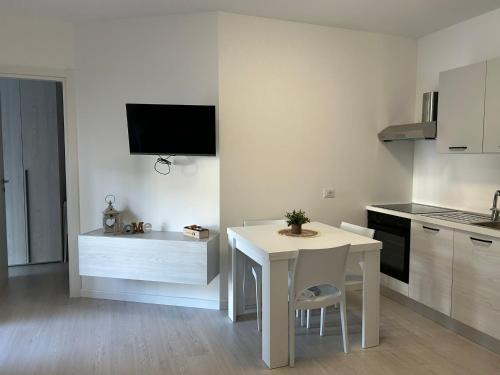 Clusone Apartamento | Euro Bilo Home