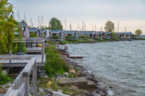 Bovenkarspel Chalet De Esquí | EuroParcs Markermeer