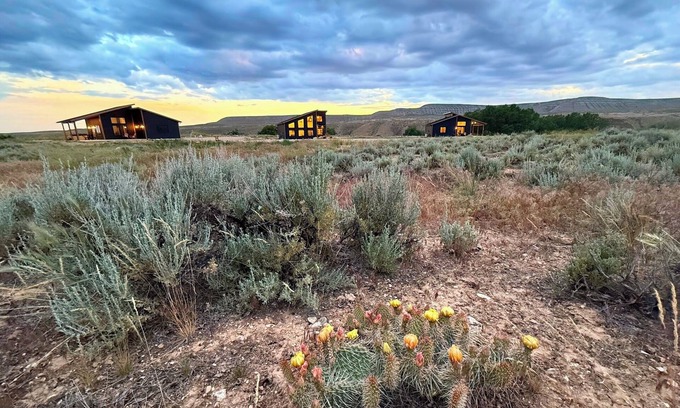 Shell Cabina | Ever Sky Cabins (all three cabins)