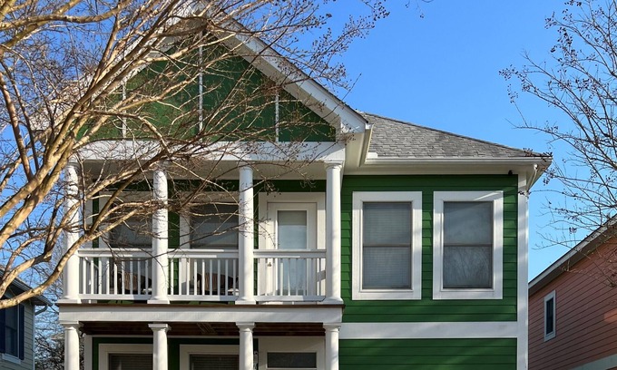 Bermuda Bay Casa | Evergreen Cottage, Devonshire Place at Bermuda Bay