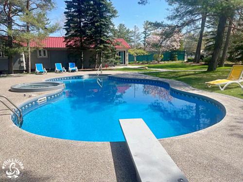 Wasaga Beach Casa | Evergreen Gardens Resort