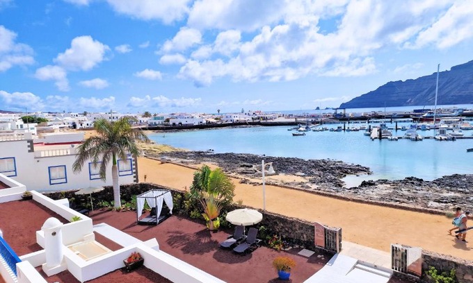 Caleta de Sebo Apartamento | Evita Beach Suites Exclusivas