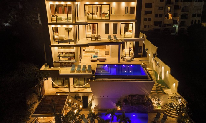 Isla Mujeres Villa | Evolve Isla - Spectacular New Oceanfront Villa