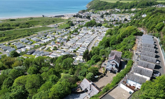 Pendine Apartamento | Ewyn Y Don - 2 Bedroom Apartment - Pendine