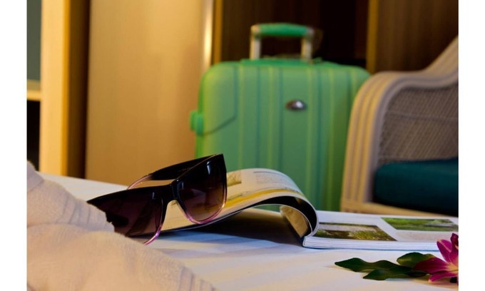 Karon Hotel | :) Ubicación de excelencia, habitación estándar # 14, playa de Karon