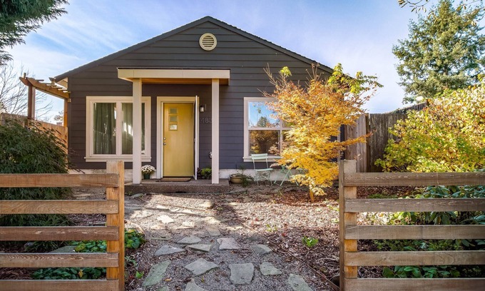 Woodstock Casa | Great Deals on Summer Stays!