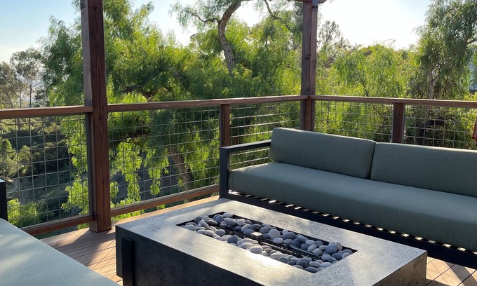 Mission Hills Casa | Excellent location - Historic neighborhood - Canyon/bay view - Lovely home