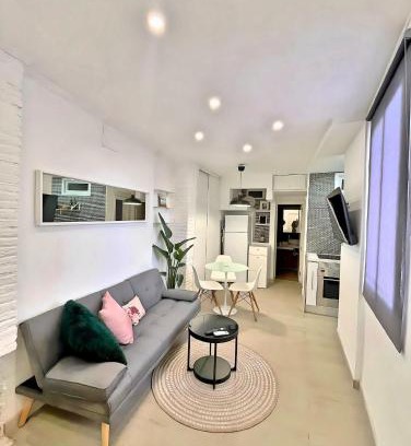 San Felipe Neri Apartamento | Excellent location Malaga centro historico 2 bed flat