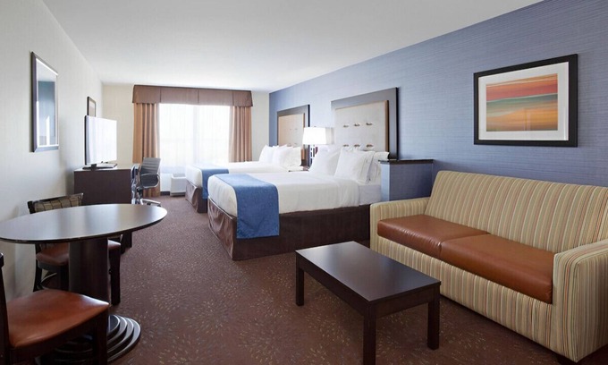 Fort Dodge Casa | Excellent & Lovely Room near Fort Dodge Museum