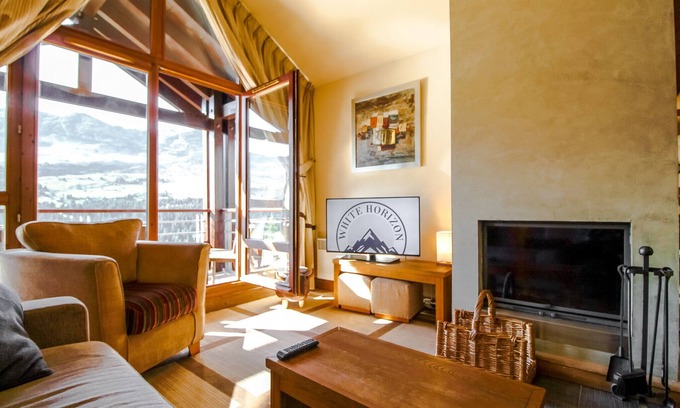 Flaine Apartamento | Exceptional 3-bed penthouse apartment with fireplaces and stunning views