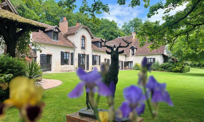 Cellettes Casa | Exceptional B&B combining nature, history and conviviality