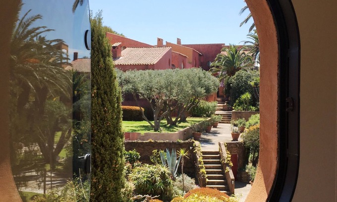 Porquerolles Casa | Excepcional ubicación en el puerto de Porquerolles a 20 m del agua ...