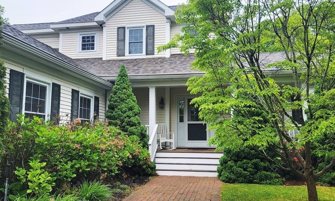 East Harwich Casa | Exceptional mid-Cape oasis with many amenities!