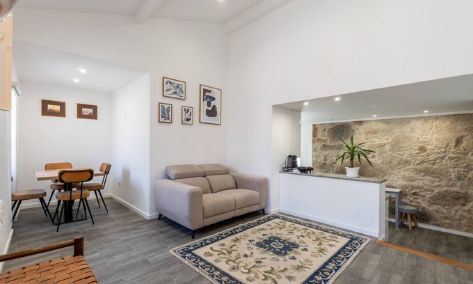 Campanha Villa | Exceptional Porto Getaway - Stadium Proximity + Free Parking