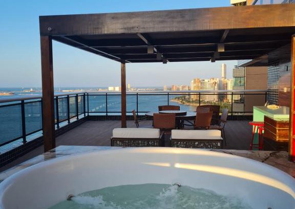 Meireles Apartamento | Exclusiva Cobertura no Gold B -Landscape