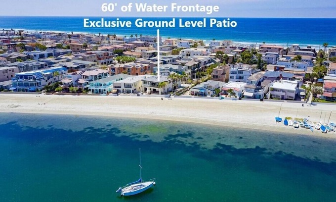Central Mission Beach Villa | Exclusivo patio frente al mar a nivel del suelo de 1,000 pies cuadrados + aire acondicionado