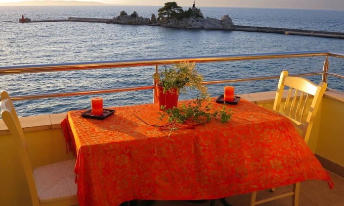 Trpanj Apartamento | EXCLUSIVE 2 Bed SEAFRONT Apt - STUNNING VIEWS (new )