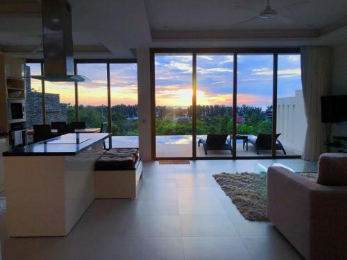 Sa Khu Villa | Exclusive 2br Pool Villa 2 Min To Naithon Beach