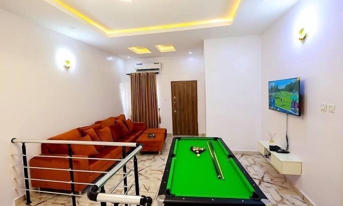 Ofin Apartamento | Exclusive 3-Bed Apartment in Lagos