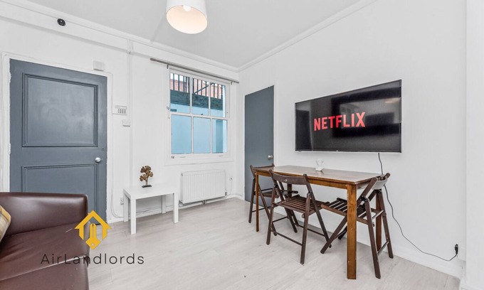 St. Pancras Apartamento | Exclusive 4 bedroom apartment in Russell Square