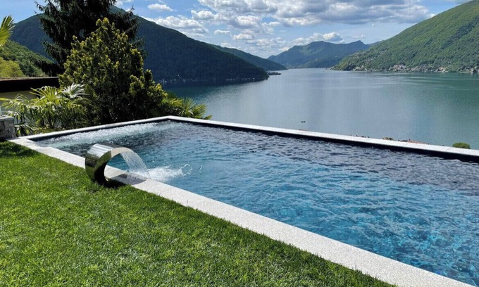 Bissone Villa | Villa exclusiva y elegante ***** Villa de 6 1/2 habitaciones, -10 personas / WiFi