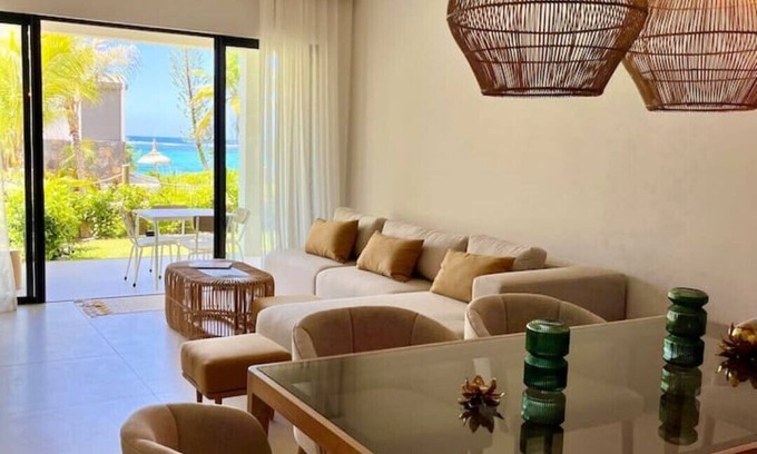 Belle Mare Apartamento | Exclusive beachfront apartment