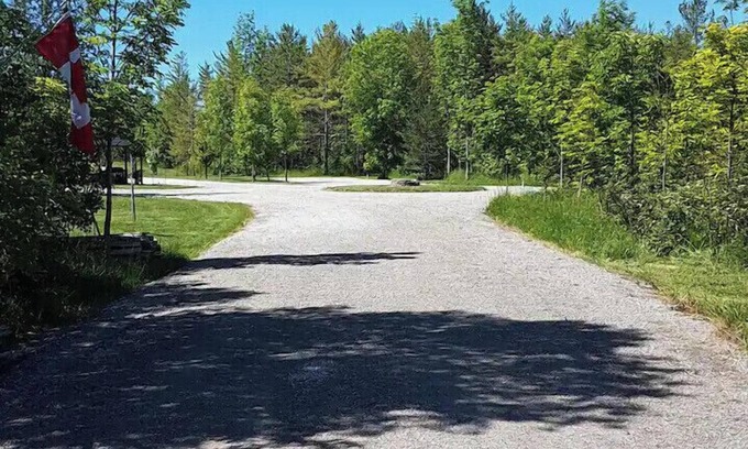 Georgian Bluffs Alquiler De RV | Exclusive Camping - Your Own Piece of Heaven