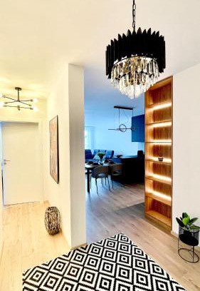 Trnava Apartamento | Exclusive City Apartment & Garden Bliss & Near Center & Free Parking