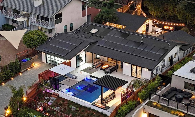 Del Mar Heights Casa | Exclusive Elegant Estate | Infinity Pool & Breathtaking Views