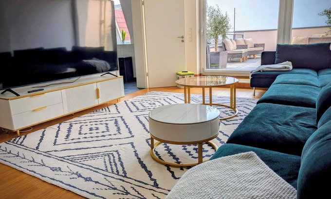Bahnhofsviertel Apartamento | Exclusive family residence with roof terrace, sauna and entertainment