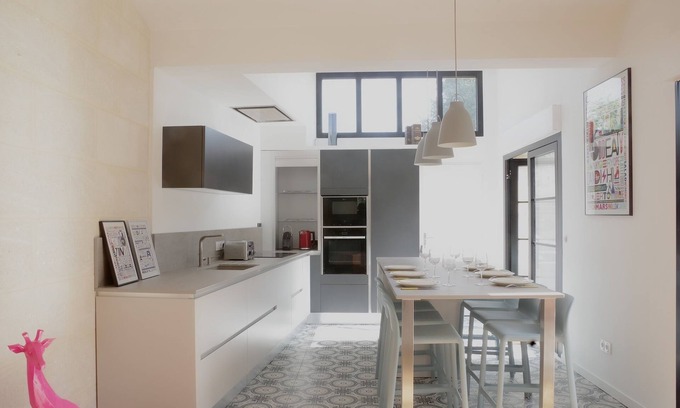 Talence Casa | Casa de 140 m2 con 3 habitaciones y hermosa terraza