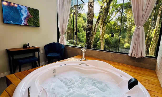 Carniel Casa | Exclusive Loft with Jacuzzi and Fireplace