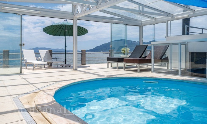 Palhoca Casa | Exclusive Mansion: Pool & Sea View