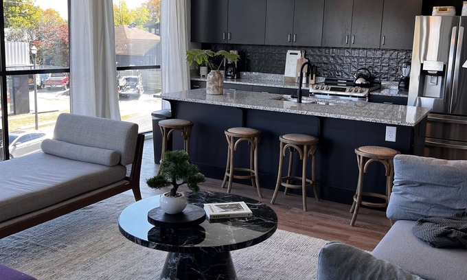 Woodland in Waverly Condominio | Exclusive New 4 bed/3 bath condo in Amazing Location