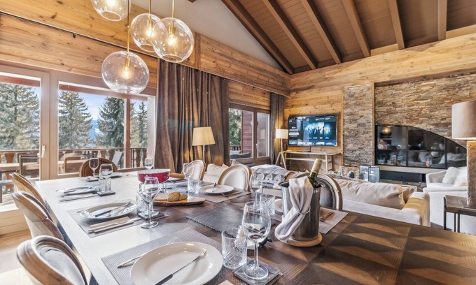 Chermignon Chalet De Esquí | Exclusive Penthouse - Palm Springs by Mrs Miggins